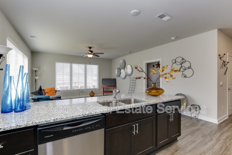 4013 Colley Avenue - 302 