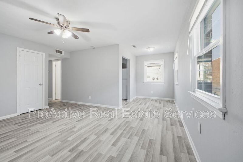 507 Ashlawn Dr - 3