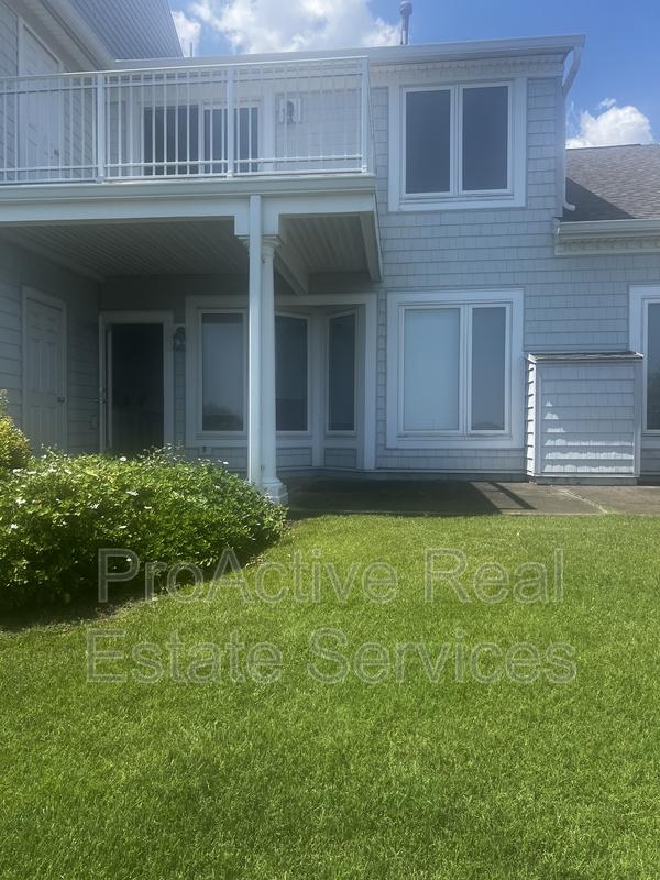 9468 Bay Front Dr. 