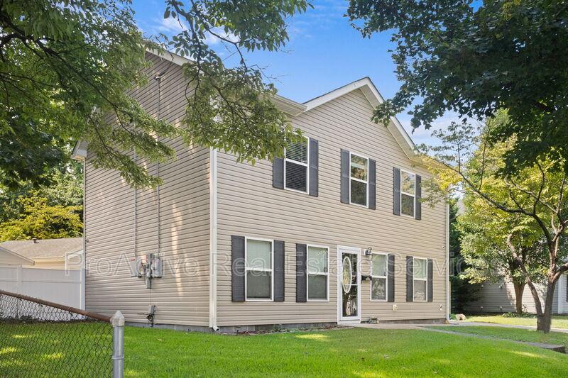 513 Stockton Rd