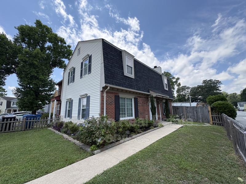 1501 Antler Cir