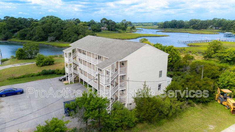 9527 3rd Bay Street - 4 