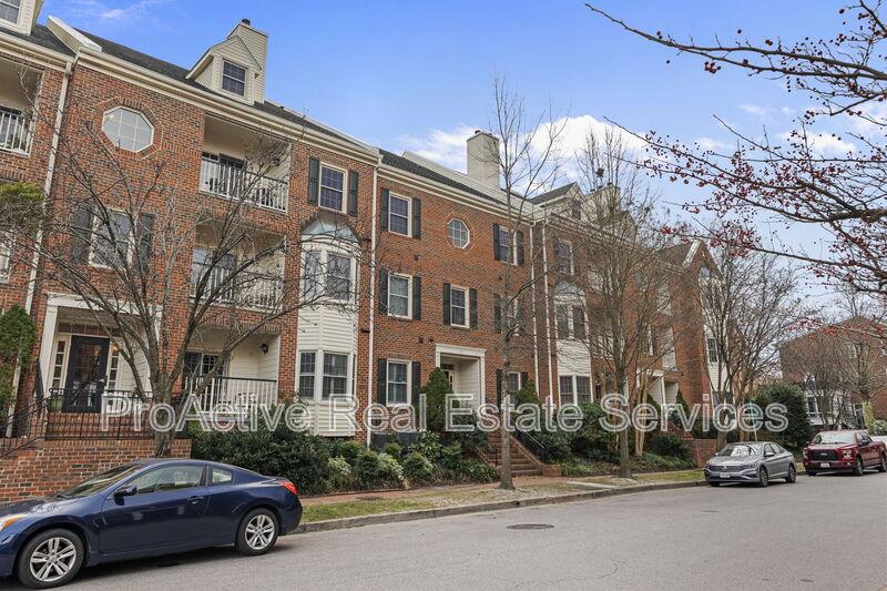 300 Yarmouth Dr, Unit 338