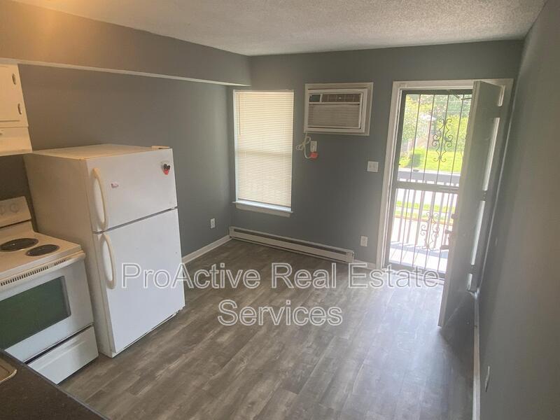 812 West 27th Street - 6