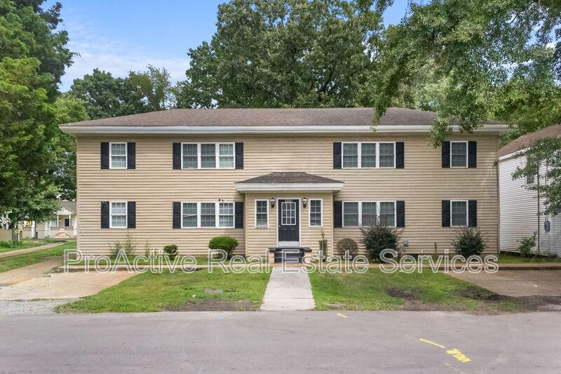 1415 Commerce Ave - 3