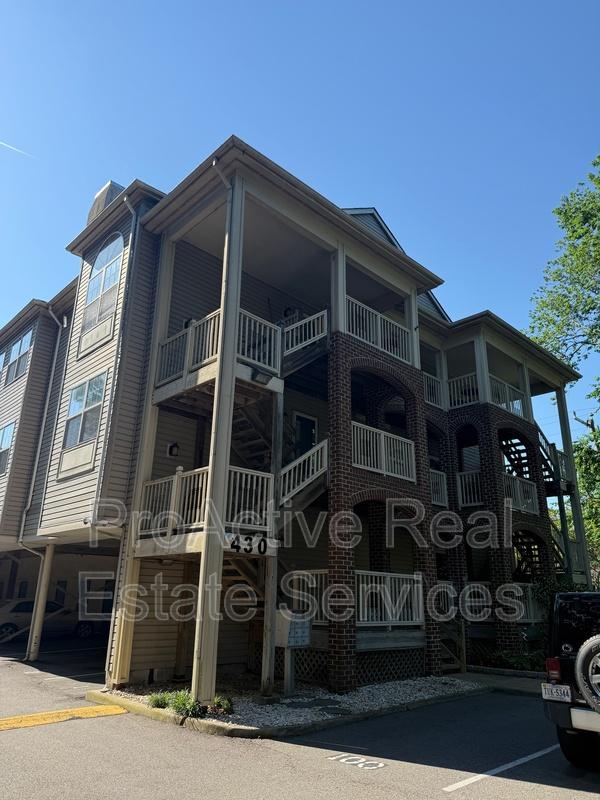 430 Delaware Ave., #214