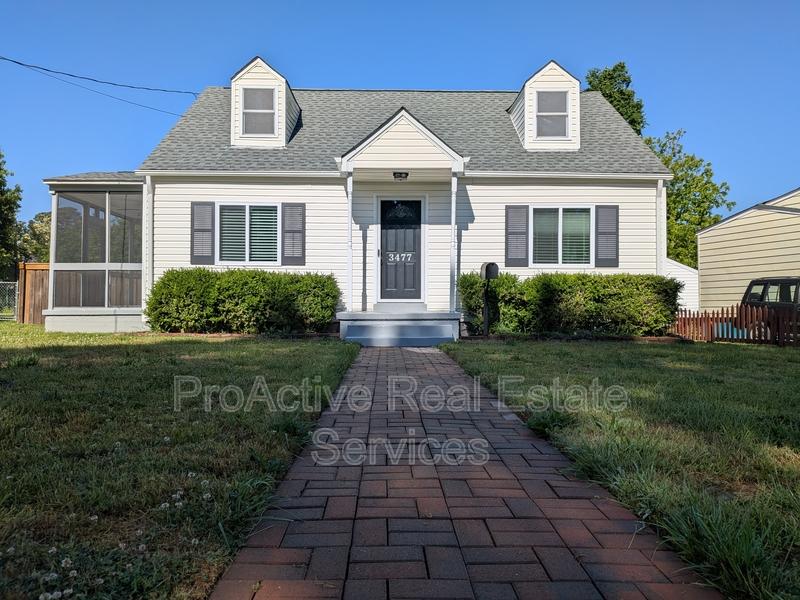 3477 E Bonner Dr