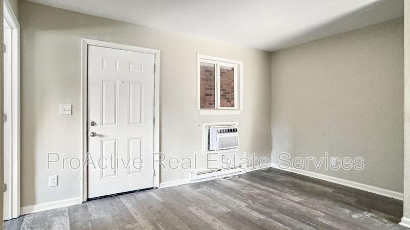 121 West 32nd Street - 7